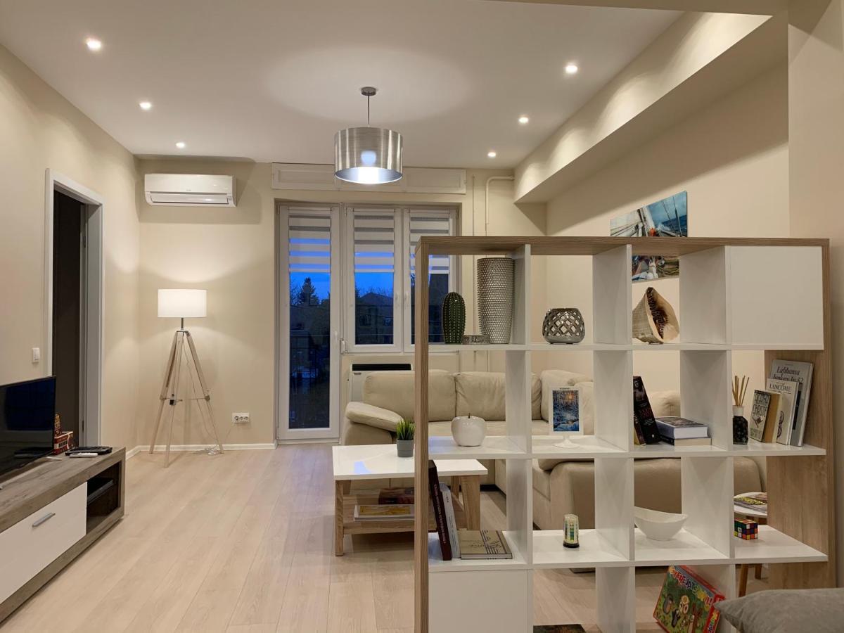 Budapest Hideout In Style With Free Parking - Luxury Apartment Luaran gambar