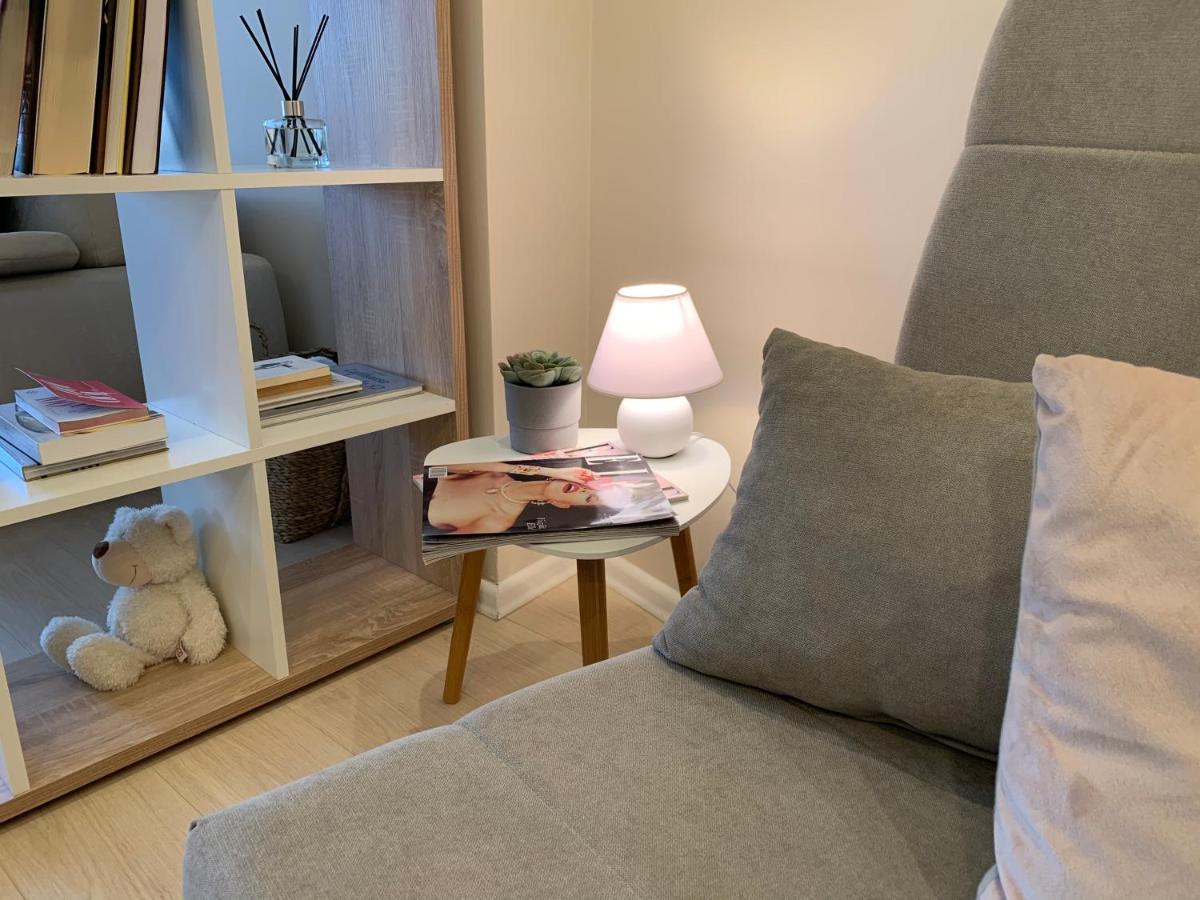 Budapest Hideout In Style With Free Parking - Luxury Apartment Luaran gambar